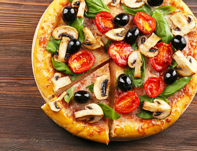 Proteinová pizza s obsahem bílkovin
