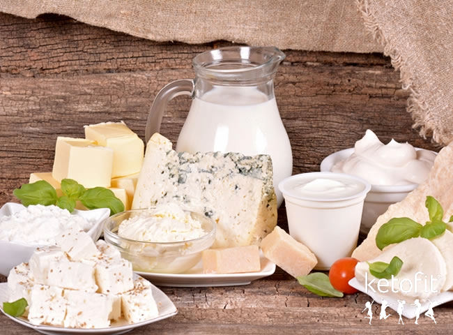 Mléčné produkty patří i ke keto dietě.